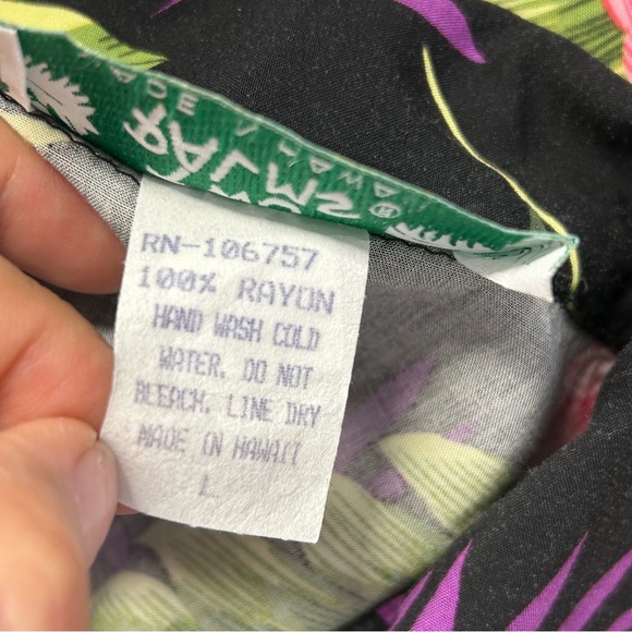 Two Palms Hawaii Aloha Hibiscus Button Shirt Womens Large Black Pink - Picture 4 of 8